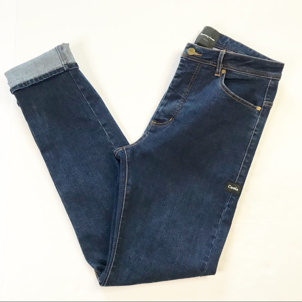 BARNEY COOLS Straight Leg Dark Wash Button Fly High Rise Cuffed Jeans Womens 30